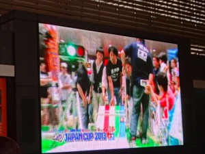 ミニ四駆ジュニアカップ・トレッサ横浜杯２０１３［秋］イベント会場に設置された大型ディスプレイの映像その２